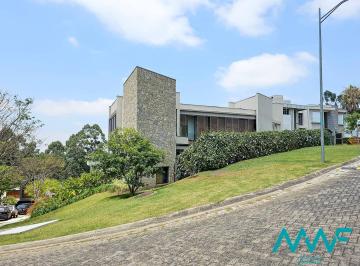 Casa · 583m² · 4 Quartos · 4 Vagas · Casa de Esquina a Venda no Tamboré 11