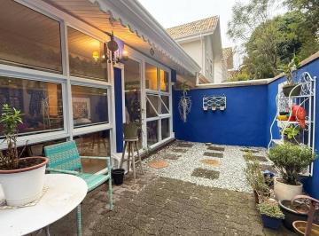 Casa · 189m² · 3 Quartos · 4 Vagas · Oportunidade! - Casa no Residencial Scenic em Alphaville!