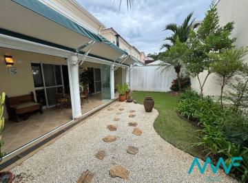 Casa · 236m² · 3 Quartos · 3 Vagas · Tamboré 07 — Casa com 3 suítes, Living Integrado e Varanda Gourmet