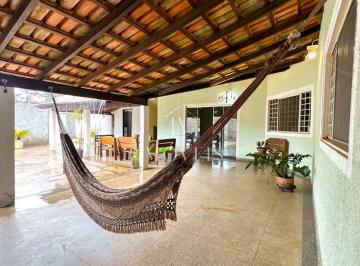 Casa de 4 quartos, Águas Claras · SHA CONJUNTO 5 CASA EM LOTE COMERCIAL COM MIL METROS