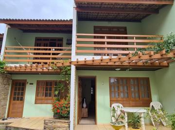 Casa · 80m² · 3 Quartos · 1 Vaga · Casa para locação de alto padrão na Praia do Flamengo, Salvador-BA: 3 quartos, 3 suítes, 1 sala, 3 b