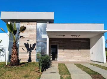 Casa de 4 quartos, Paranapanema · Casa de 170m², com 4 dorms, sendo 1 suíte, no Condomínio Riveira de Santa Cristina V