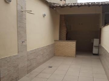 Casa de 2 quartos, São Gonçalo · Excelente duplex no coração da Trindade.