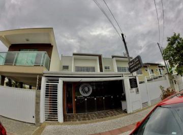 Apartamento de 3 quartos, Balneário Camboriú · Casa para Locação Anual – Conforto, Espaço e Excelente Localização