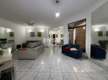 Casa · 189m² · 3 Quartos · 2 Vagas · Casa à venda no bairro Embaré