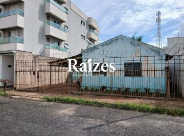 Terreno · 360m² · Lote Exclusivo em Uberlândia no Santa Mônica com 360 m² e Próximo ao Supermercado Real