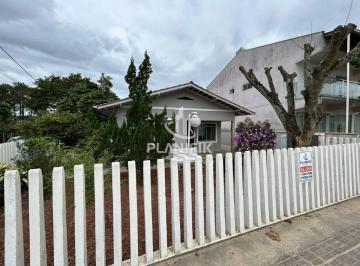 Casa · 200m² · 3 Quartos · 1 Vaga · Casa para aluguel, 3 quartos, 1 vaga, Limoeiro - Brusque/SC