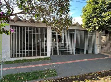 Casa · 170m² · 3 Quartos · 2 Vagas · Casa Térrea no Vila Planalto