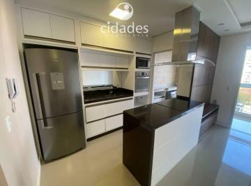Apartamento · 67m² · 2 Quartos · 1 Vaga · Apartamento 2 dormitórios semimobiliado com churrasqueira em Barreiros com 1 vaga