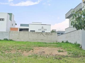 Terreno · 250m² · Oportunidade - Terreno em Condomínio - Condomínio Aruanã - Bairro da Floresta - 250m².