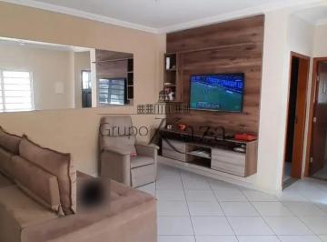 Casa · 140m² · 3 Quartos · 3 Vagas · Oportunidade - Casa - Residencial Santa Paula - 3 Dormitórios - 89m².
