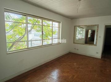 Apartamento · 66m² · 2 Quartos · LOCAÇÃO - PRÉDIO ANTIGO 2 DORMITÓRIOS
