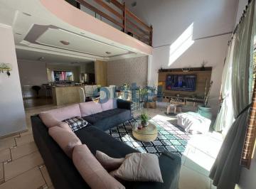 Casa · 289m² · 3 Quartos · 2 Vagas · Casa para venda em Demarchi de 289.00m² com 3 Quartos, 2 Suites e 2 Garagens