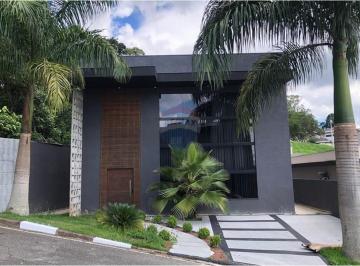 Casa · 270m² · 3 Quartos · 2 Vagas · Casa de Condomínio para venda em Caputera de 270.00m² com 3 Quartos, 3 Suites e 2 Garagens
