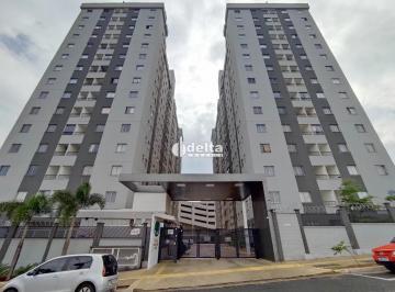 Apartamento · 50m² · 2 Quartos · 1 Vaga · Apartamento com 2 quartos, disponível para locação no bairro Martins em Uberlândia.