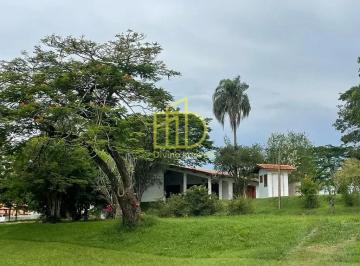 Rural Venda de 4 quartos · Fazenda / Sítio para venda em Área Rural De Itu de 10.00m² com 4 Quartos e 2 Suites