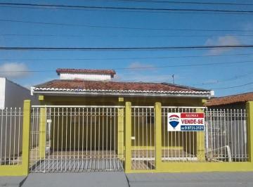 Casa · 177m² · 2 Quartos · 2 Vagas · Seu LAR em Natal: Casa gigante e com Suíte e 177m² construído!