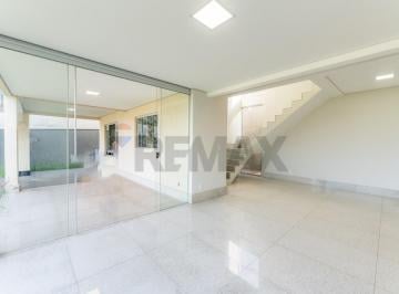 Casa · 226m² · 3 Quartos · 5 Vagas · Casa no Ville de Montagne - 3 quartos - 226m2 - Jardim Botânico - Brasília