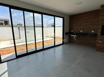 Casa · 250m² · 3 Quartos · 1 Vaga · Casa para venda em Vale Dos Cristais de 250.00m² com 3 Quartos, 1 Suite e 1 Garagem