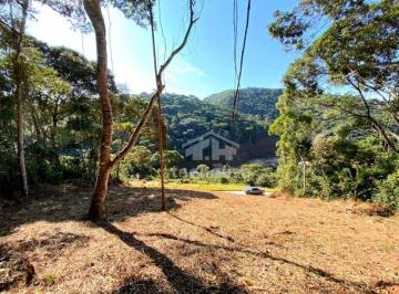 b871dd511c7aa93c579753b3c19e2e71d94713d9 · Terreno à venda no Condomínio Vale dos Pássaros, Teresópolis: 361m² com vista para as montanhas