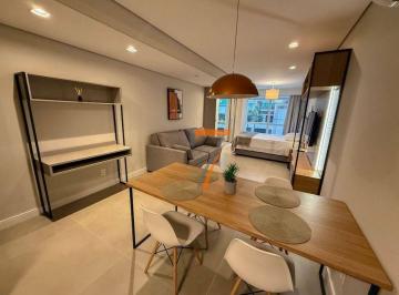 3494a051df095bb4bf2c5aa91ed9b57567cbd6a3 · Apartamento com 1 dormitório para alugar, 40 m² por R$ 4.600,01/mês - Centro - Florianópolis/SC