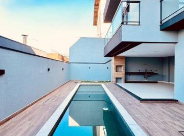 Casa · 212m² · 3 Quartos · 4 Vagas · Casa de Condomínio para venda em Jardim Primavera de 212.00m² com 3 Quartos, 3 Suites e 4 Garagens