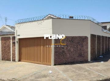Casa · 130m² · 3 Quartos · 2 Vagas · Casa para alugar em Jardim Redentor de 130.00m² com 3 Quartos e 2 Garagens