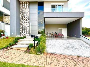 Casa · 289m² · 4 Quartos · 4 Vagas · Casa de Condomínio para venda em Jardim Samambaia de 289.00m² com 4 Quartos, 3 Suites e 4 Garagens