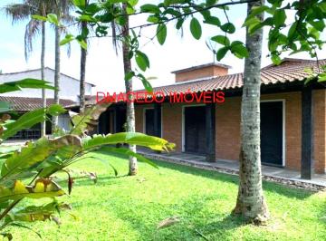 Casa · 225m² · 3 Quartos · 1 Vaga · Casa para venda em Condominio Lagoinha de 225.00m² com 3 Quartos, 2 Suites e 1 Garagem