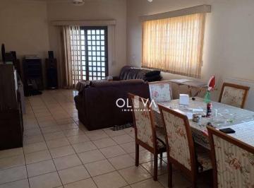 Casa · 220m² · 2 Quartos · Casa para venda em Jardim Caparroz de 220.00m² com 2 Quartos e 1 Suite