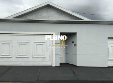 Casa · 35m² · 1 Quarto · Casa para alugar em Vila Rezende de 35.00m² com 1 Quarto