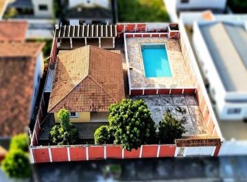 Casa · 210m² · 3 Quartos · 8 Vagas · Casa para venda em Jardim Dos Pinheiros de 210.00m² com 3 Quartos e 8 Garagens