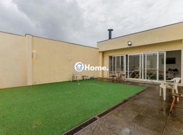 Casa · 252m² · 4 Quartos · 3 Vagas · Casa com pátio e churrasqueira em frente à praça – Jardim Sabará