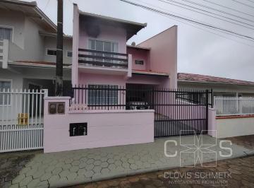 Casa · 132m² · 3 Quartos · 2 Vagas · SOBRADO MOBILIADO A 150MTS DO MAR EM PIÇARRAS