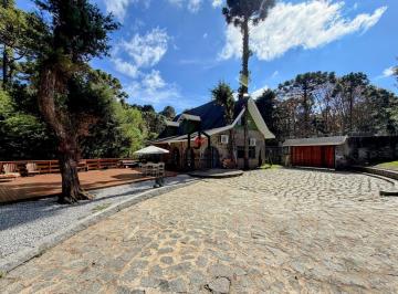 Casa · 6200m² · 5 Quartos · Casa à venda - em Campos do Jordão