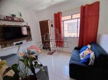 Casa · 52m² · 1 Quarto · 1 Vaga · Casa em condomínio na Guilhermina, com 1 quarto, churrasqueira e fácil acesso aos melhores comércios