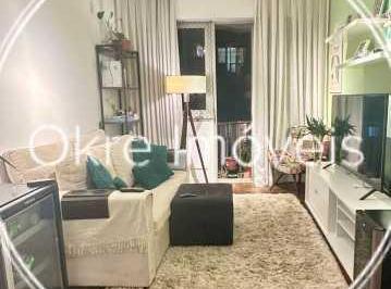 Apartamento · 84m² · 2 Quartos · 1 Vaga · Apartamento : / Residencial / Leblon