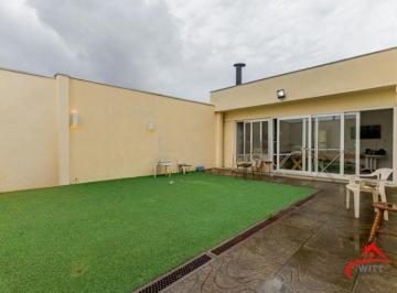 Casa · 252m² · 4 Quartos · 3 Vagas · Casa com pátio e churrasqueira em frente à praça – Jardim Sabará