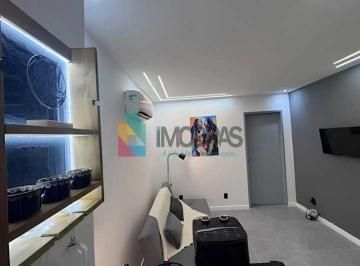 Apartamento · 32m² · 1 Quarto · IMPERDÍVEL NO CENTRO !! CONJUGADO REFORMADO E MOBILIADO