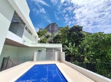 Casa · 600m² · 4 Quartos · 5 Vagas · CASA EM RUA PRIVILEGIADA NO JARDIM BOTÂNICO COM 4 QUARTOS