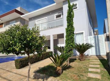 Casa · 248m² · 3 Quartos · 4 Vagas · Casa de Condomínio para venda em Condomínio Portal Do Jequitibá de 248.00m² com 3 Quartos, 3 Suites 