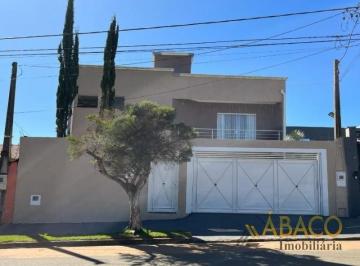 Casa · 240m² · 3 Quartos · 4 Vagas · Sobrado para venda em Jardim Embaré de 240.00m² com 3 Quartos, 1 Suite e 4 Garagens