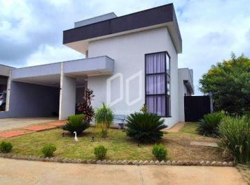 Casa · 200m² · 3 Quartos · 4 Vagas · Casa de Condomínio para alugar em Campos Ville de 200.00m² com 3 Quartos, 1 Suite e 4 Garagens