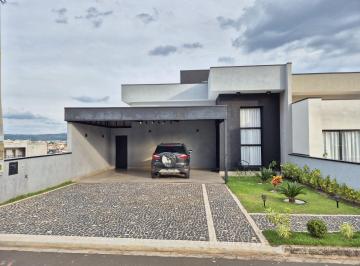 Casa · 220m² · 3 Quartos · 4 Vagas · Casa de Condomínio para venda em Condomínio Vivenda Das Pitangueiras de 220.00m² com 3 Quartos, 1 Su