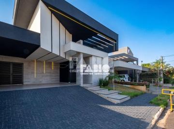 Casa · 360m² · 3 Quartos · 4 Vagas · Casa de Condomínio para venda em Condomínio Vilage La Montagne de 360.00m² com 3 Quartos, 3 Suites e