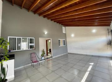 Casa · 137m² · 3 Quartos · 3 Vagas · Casa para venda em Jardim Residencial Nova Veneza de 137.00m² com 3 Quartos, 1 Suite e 3 Garagens