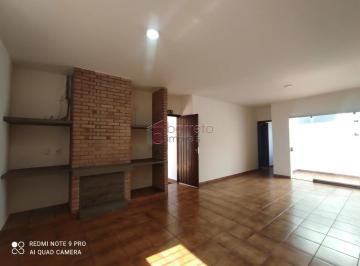 Casa · 155m² · 3 Quartos · 2 Vagas · Casa para alugar em Vila Maria Luiza de 155.00m² com 3 Quartos, 1 Suite e 2 Garagens