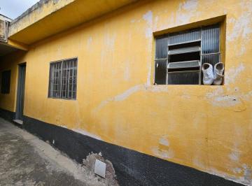 Casa · 45m² · 1 Quarto · Casa para alugar em Parque Primavera de 45.00m² com 1 Quarto