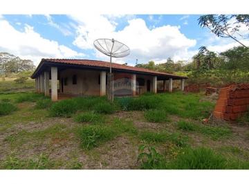 Terreno · 310m² · 2 Quartos · 5 Vagas · Chácara para venda em Pardinho de 310.00m² com 2 Quartos e 5 Garagens
