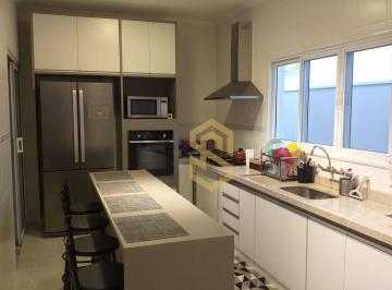 Casa · 190m² · 3 Quartos · 4 Vagas · Casa de Condomínio para venda em Terra Magna de 190.00m² com 3 Quartos, 1 Suite e 4 Garagens